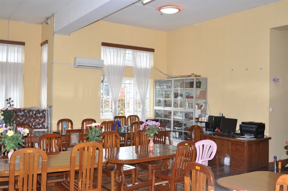 Golden Guest Inn Yangon Esterno foto